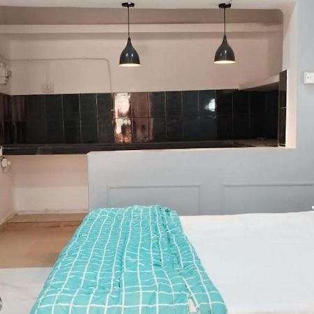 Janki Kunj Varanasi- 3 Room Home Eksteriør bilde