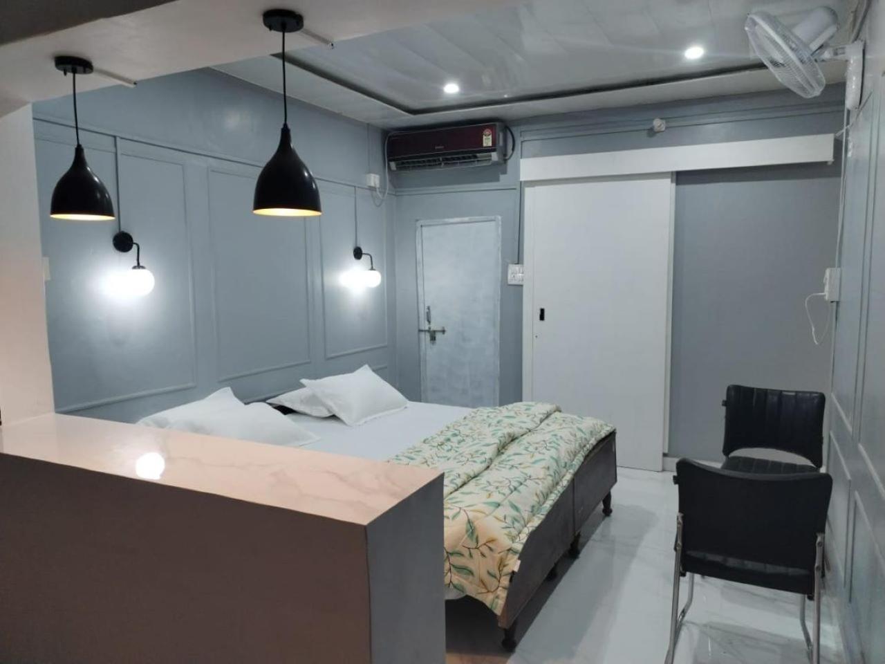 Janki Kunj Varanasi- 3 Room Home Eksteriør bilde
